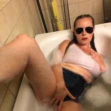 Miss Behave Better: Some photos from last summer