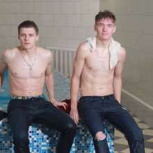WetlookerUpdates: Wet guys on Wetlooker!