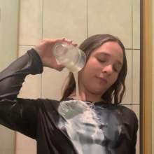 Get Your Snaps: New braless shower video with milk from Violet