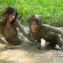 dlodoski: Angel and Crystal, Mud Tug of War--Photos