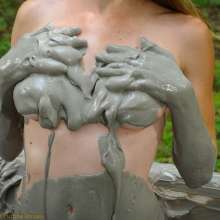 dlodoski: Ashley is Nude for Some Mud Tub Fun--Photos