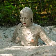 dlodoski: Brittany Has Fun in the Bubbling Mud--Photos