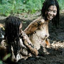 dlodoski: May and Monique and the Peat Pole Challenge--Photos