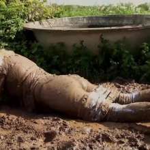 custardcouple: Muddy Afternoon In Light Tight Jeans