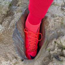 MuddySideUp: Muddy Pink Nike Mercurials01