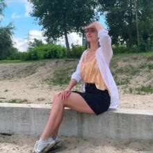 Wet Live Team: Natashka Swam in the River Fully-dressed without a Bra