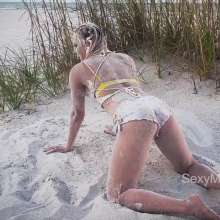 Alana SexyMessyBabes: Naughty on the Beach
