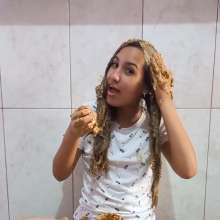 RevSlymsford: Patricia's Peanut Butter Shampoo Fun