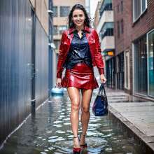 Wetmaxiskirts: Glamour AI Wetlook (including some sweaters, business wear and uniforms)