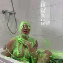 TheGungeZone: Roxie Rae's Mega Gunging