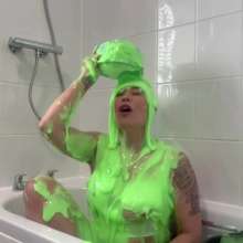 TheGungeZone: Roxie Rae's Mega Gunging
