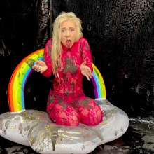 FemmeSplosh: Set Gets Wet: Ellie Shou Gets Gunged
