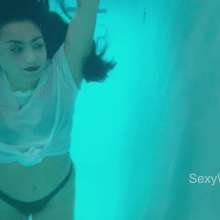 Alana SexyMessyBabes: Sexy Alana Dive Practice