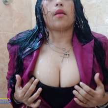 Hikari-Studio-Wam: Taking a Good Shower with My Fuchsia Suit
