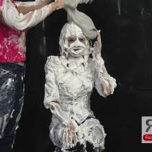 Ready2Wam Studio: Toss The Coin Messy Game with Diana and Monica