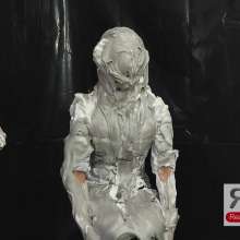 Ready2Wam Studio: Toss The Coin Messy Game with Diana and Monica