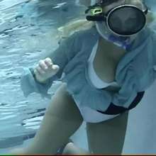 wamtec: Tracie's Pantyhose Swim