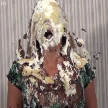 Anglefan: Vivi gets some real pies!