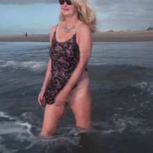 custardcouple: Wet Clothes In Public 1