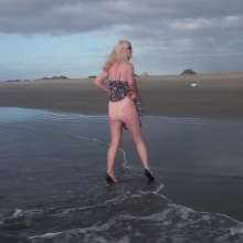 custardcouple: Wet Clothes In Public 1