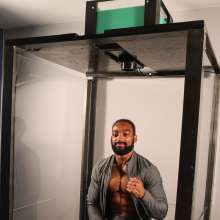 jay852uk: Bodybuilder Charlie instantly regrets visiting the Great British Gunge Tank