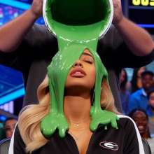 h361361: College cheerleaders green slimed