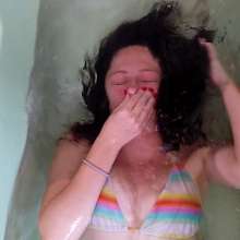 Thefetishgirl: Bathtub Water Play