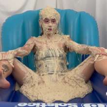 Messygirl: Glop Covered Dakota