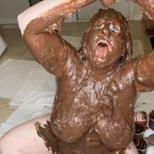 LolahLovebyte: Chocolate icing!