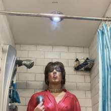 SmokySharon: Smoking in the shower!