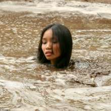 dlodoski: Princess Exploring a Peat Pit--Photos