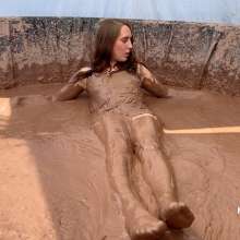 Messygirl: New Messygirl Download with Cadence Lux