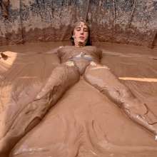 Messygirl: New Messygirl Download with Cadence Lux