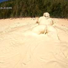 Jayce: Multiple Muddy Orgasms after Escape from White Muck!