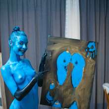 Your Wet Cat: Naked Painting of Pictures