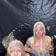 bsmessybakery: Naughty Birthday Cake Smash Ft April Paisley