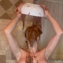 Slimed Models: Nude Sydney Covers Herself in Brownie Batter