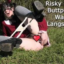 VioletVixen: Risky Outdoor Buttplug and Wank in Langstondale