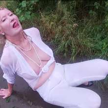 custardcouple: Wet In Rain 2