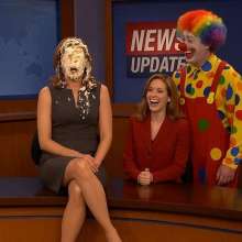 skirtpie: Anchorwoman