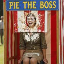 skirtpie: Pie the boss
