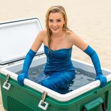 Sleazoid44: You Can Put Beer In Your Cooler...