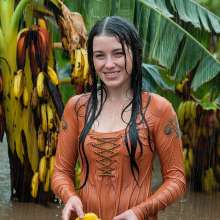 Wetmaxiskirts: Harvesting Through The Centuries (Wetlook)