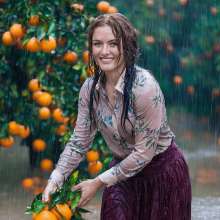 Wetmaxiskirts: Harvesting Through The Centuries (Wetlook)